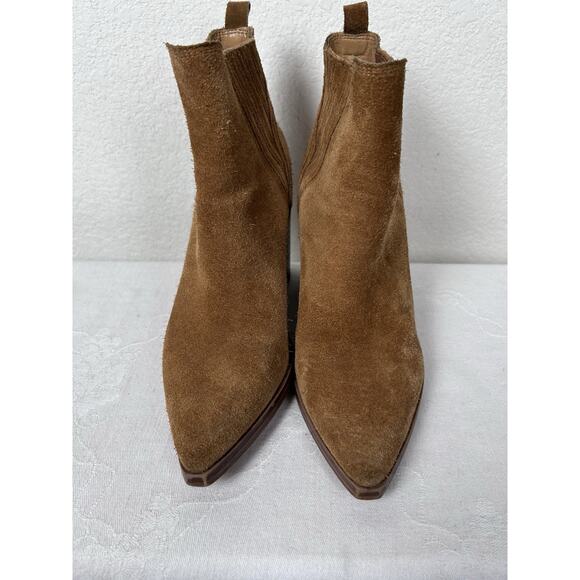 Marc Jacobs Womens Sz 7 M pull on golden brown suede 3 in heel ankle boots - Picture 2 of 9